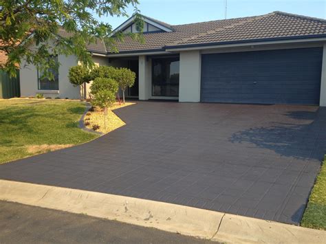 black sealer for concrete driveway